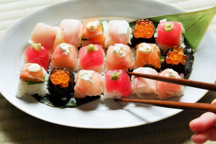 【製氷皿で作る】一口寿司で華やかにパーティ！