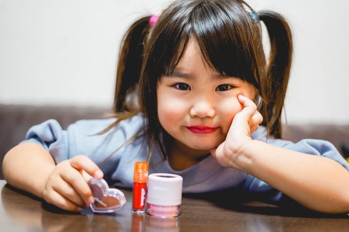 大人顔負けの仕上がり！プチプラキッズコスメ