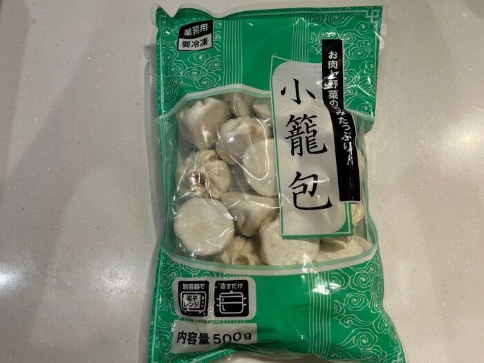 【業務スーパー】表示通り加熱したのに小籠包が硬くなる！？レンジでおいしく調理する方法を検証！