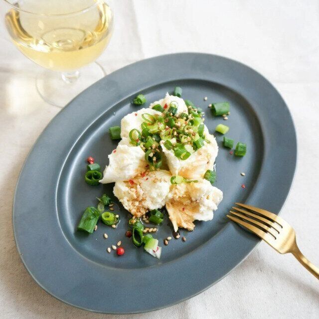 料理初心者でも作れる♪切ってのせるだけの簡単おつまみ3選