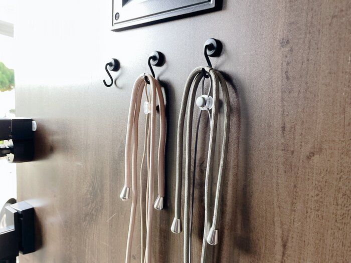 週末に大活躍！玄関扉にセットしている子ども用アイテム2つ