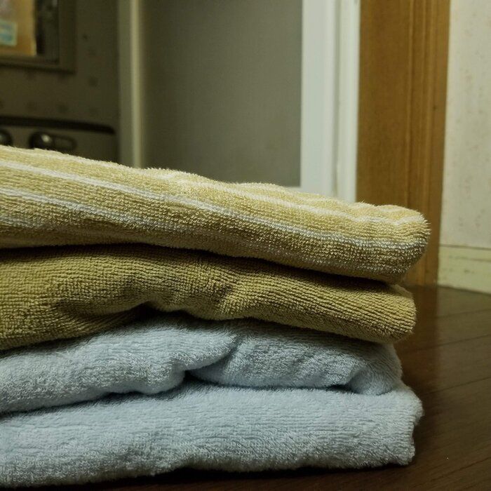 掃除の手間が一つ減るバスタオル掛けの位置とは？