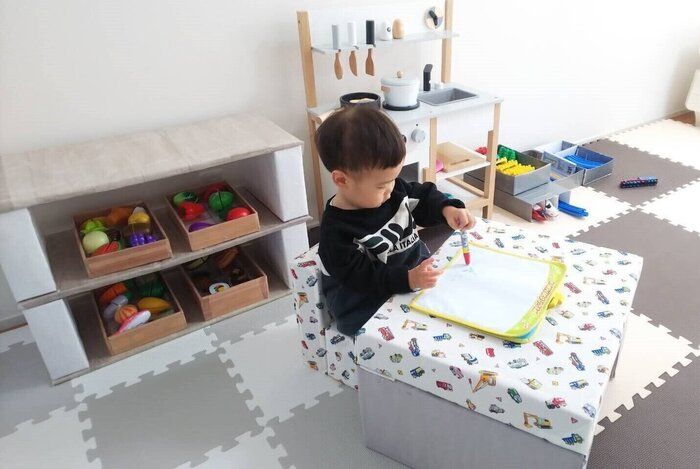 メリットだらけ！キッズ家具・おもちゃ棚はあえて牛乳パックで製作！【我が家のエコ活】