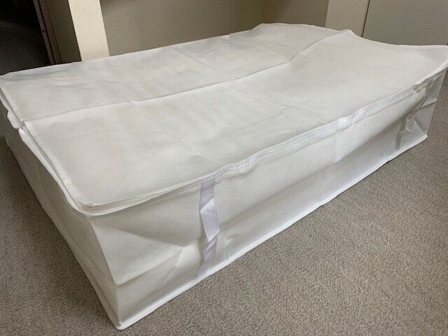 敷布団をジャストサイズで綺麗に収納できるケースを購入できました