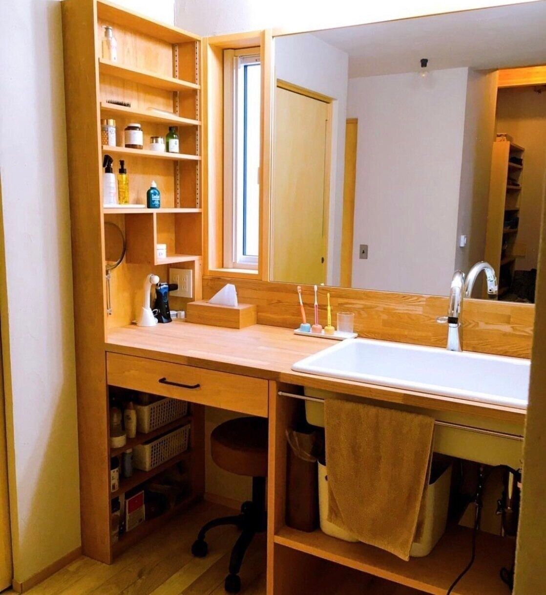 【IKEA】ズボラでも一瞬で片付くミラー収納