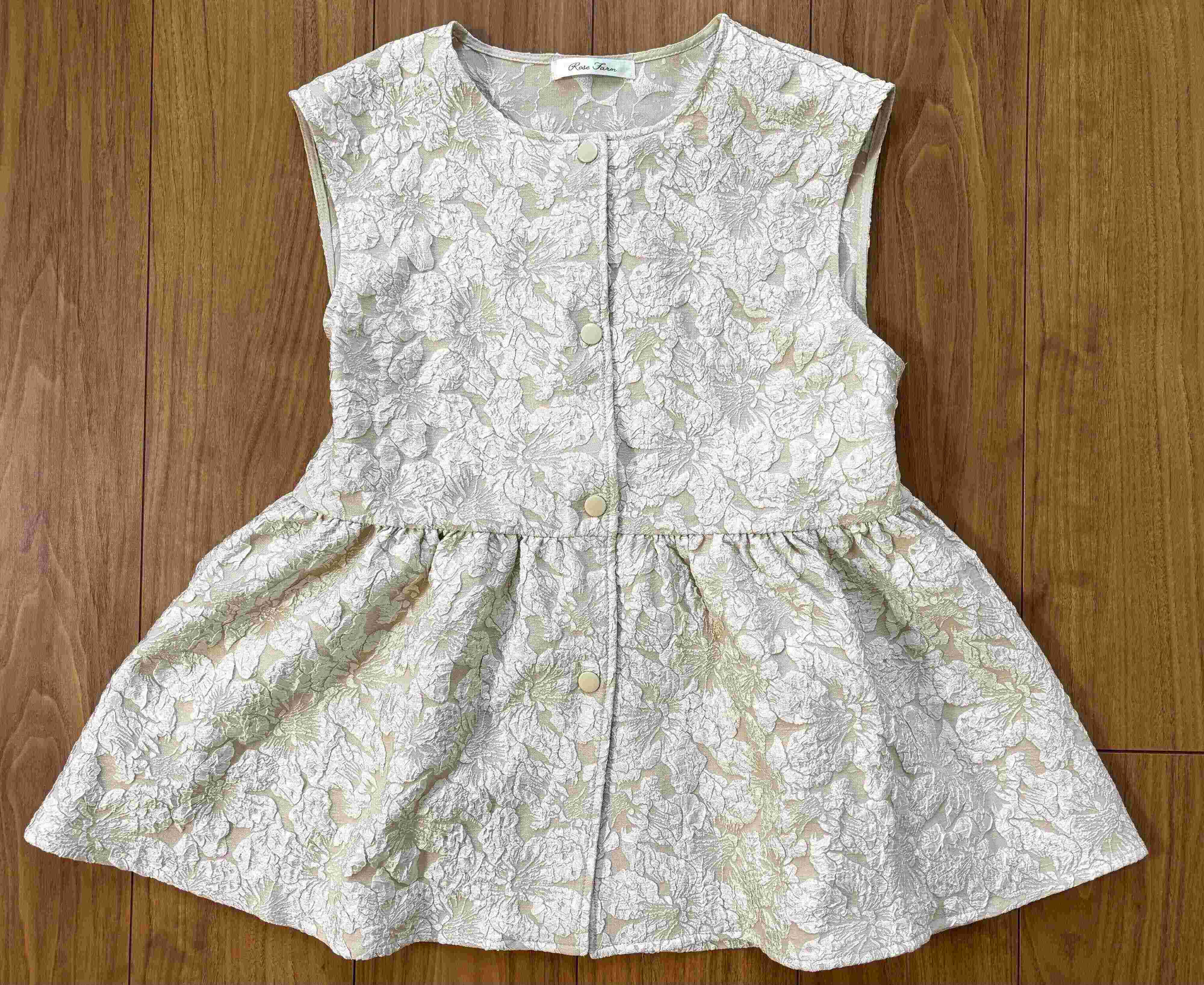 【しまむら】今話題のしまむら花柄ペプラムジレが可愛すぎた！