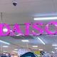 【ダイソー】まるでデパコス級!SNSでバズっている新商品のメイクツールが凄い!