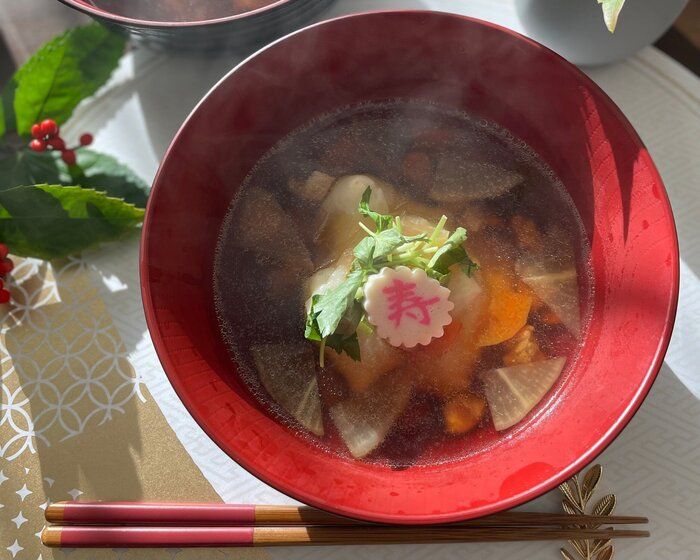 【簡単レシピ】初心者でも簡単！家にある食材で作れる我が家のお雑煮レシピ
