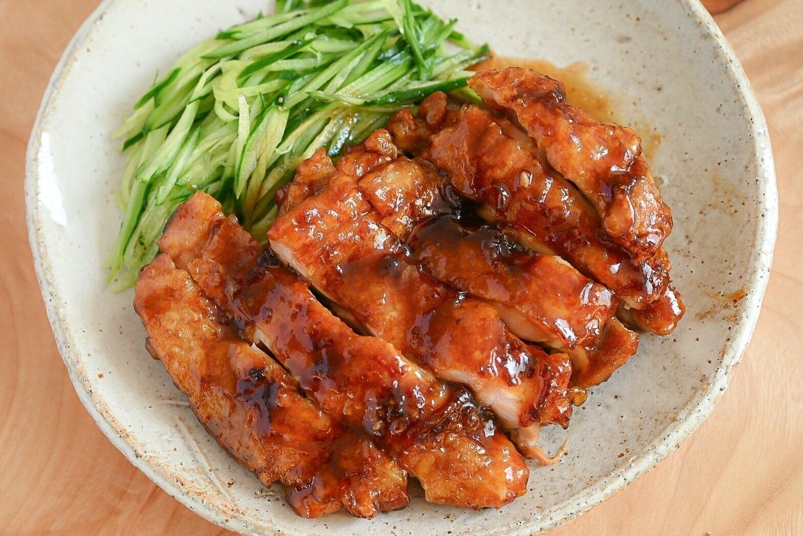 【カルディ】スーパーの鶏もも肉がごちそうに！メイン食材鶏もも肉1枚だけ♪レストラン級の絶品レシピ3選