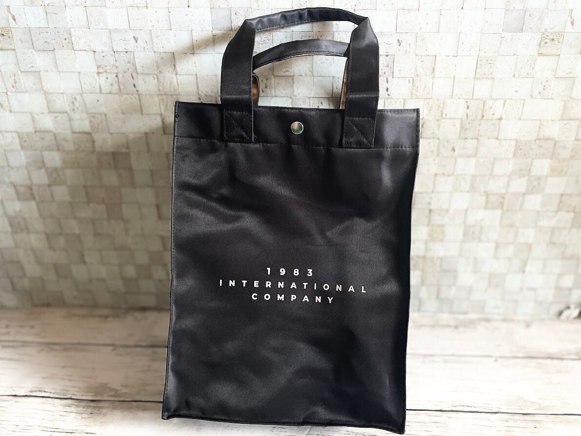 【ダイソー】高見えが過ぎる！学校行事でも使える「きちんとサブバッグ」