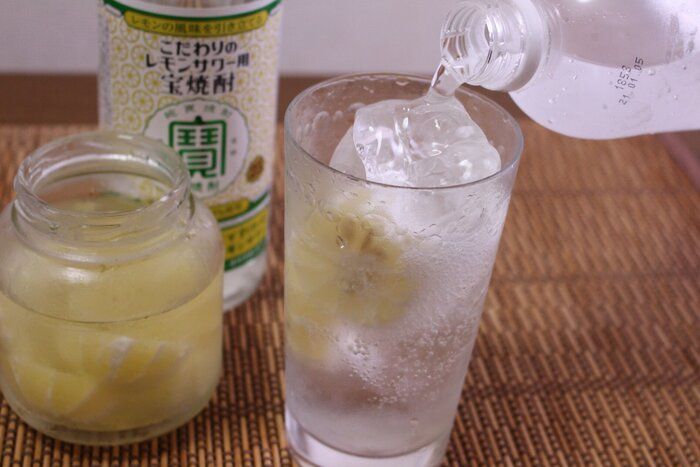 サンキュ！酒豪部長おススメ！自宅でも美味しく飲めるレモンサワーの作り方！