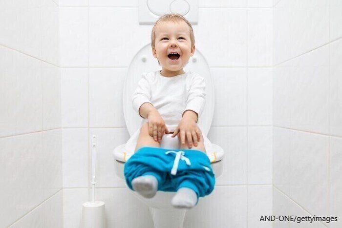 【トイレ隙間掃除】たった１０分で悪臭を撃退！「なんか臭い」からの卒業。