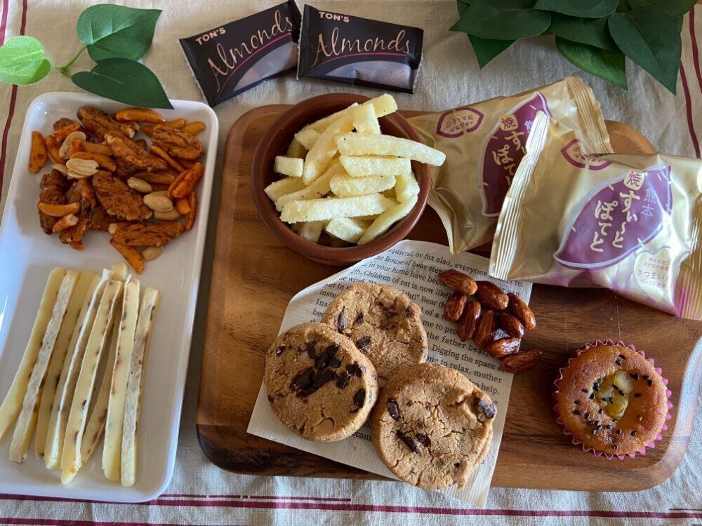 【成城石井】2023秋の福箱の中身がすごい！ヒット商品盛りだくさんの「お菓子部門」食べ比べレビュー！