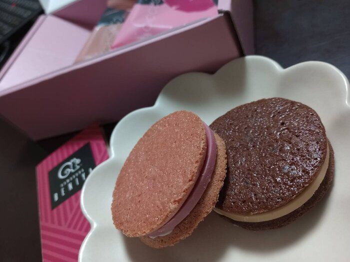 【鎌倉紅谷】第4のチョコレート食べ比べ！会話が弾むサンドクッキー CHOCCO