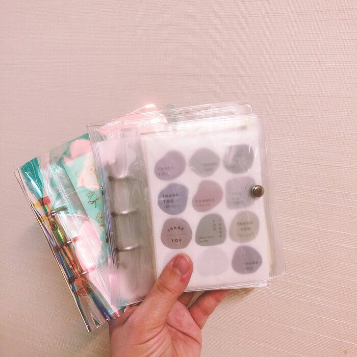 【セリア】ぴったり整う&楽々取り出せるシール収納