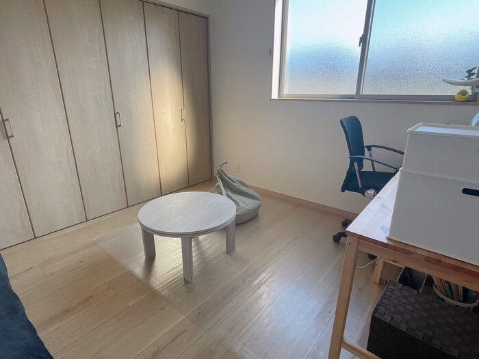 【新生活】引っ越しが決まったらこれだけは用意して！床のキズを防いでくれるアイテム3選