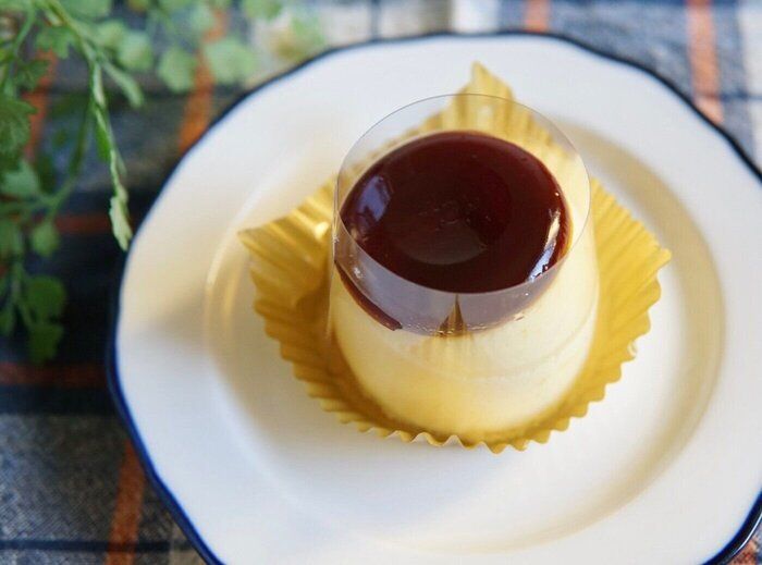 【ローソン】プリンなようで普通のプリンじゃないから気を付けて「まるでプリンな生カスタードケーキ」