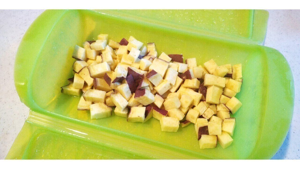「さつまいも」大量消費するなら蒸すのが正解！メインからスイーツまで、蒸しさつまいもを使った簡単レシピ3選
