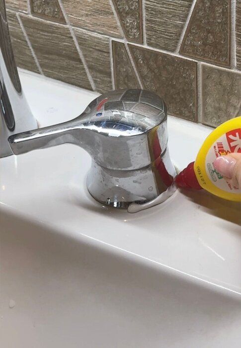 【掃除】意外なモノを使って洗面所掃除3選！！