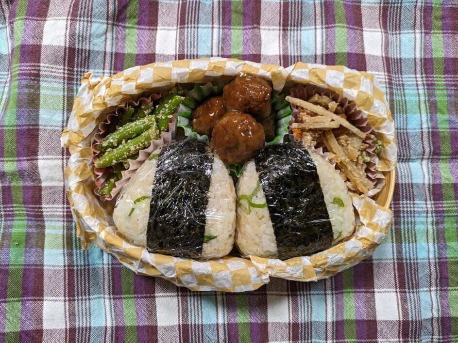 【お弁当】本日も節約弁当なり４