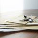 【この時期注意!】「保険書類」の保管でまちがってはいけないこと