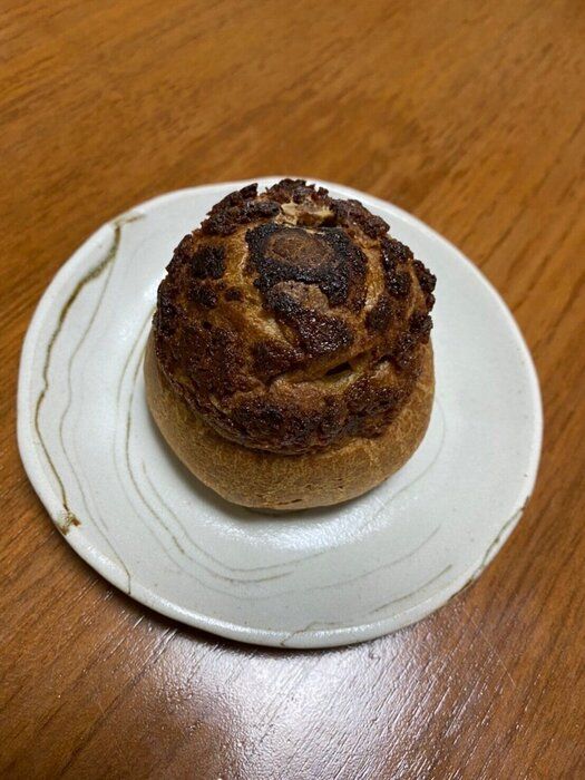 【ファミマ】北日本エリア限定の大人の味のスイーツ！『ベトナムコーヒー風シュークリーム』