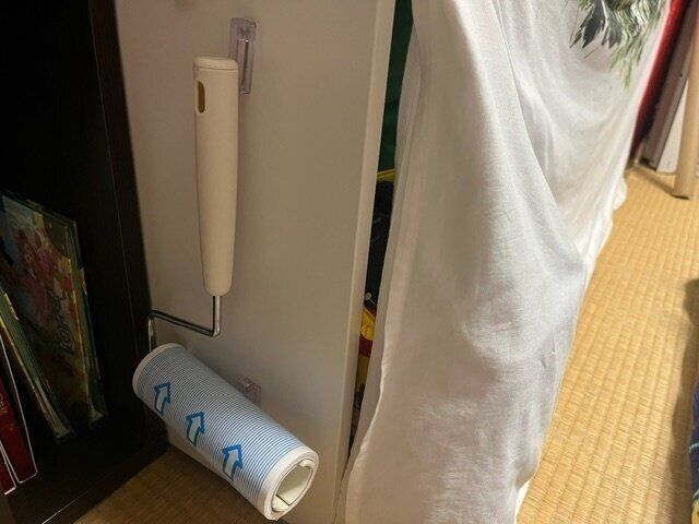【セリア】これでいつも場所に困らない！粘着クリーナーの便利な収納アイテム