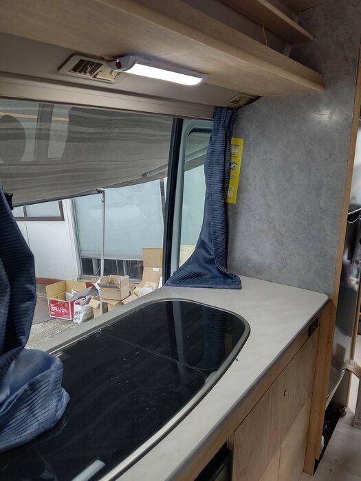 『キャンピングカーを作ろう！ part4』