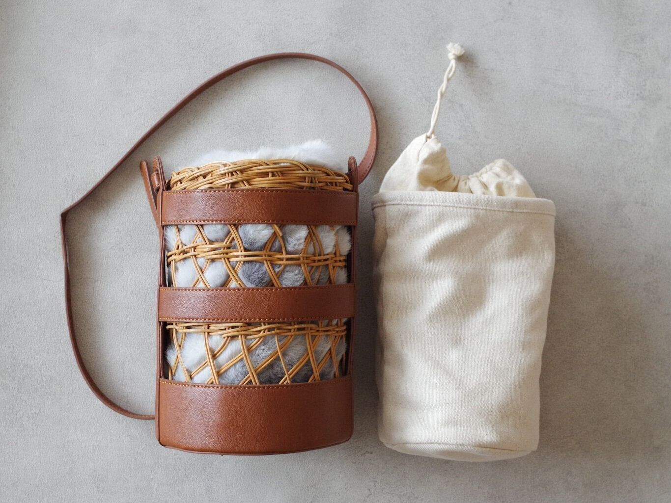 【秋アイテムの衣替え実例3選】ニットの毛玉を取るには「家庭にあるもの」で代用可能