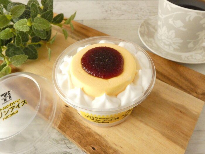 【セブン】見た目の可愛さだけじゃない！「プリンアイス」は一口食べて思わずニッコリしちゃう贅沢アイス