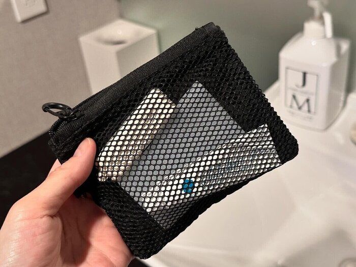 歯ブラシセットを持ち歩く方必見！小さめバッグでも余裕で入るコンパクトな歯ブラシとコップ