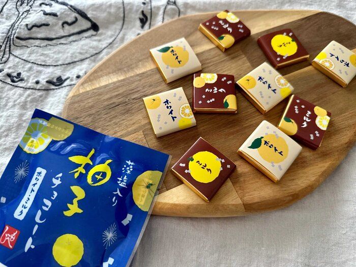 【KALDI】「藻塩」が味の決め手！想像以上に柚子香る「柚子チョコレート」が至福の味わい