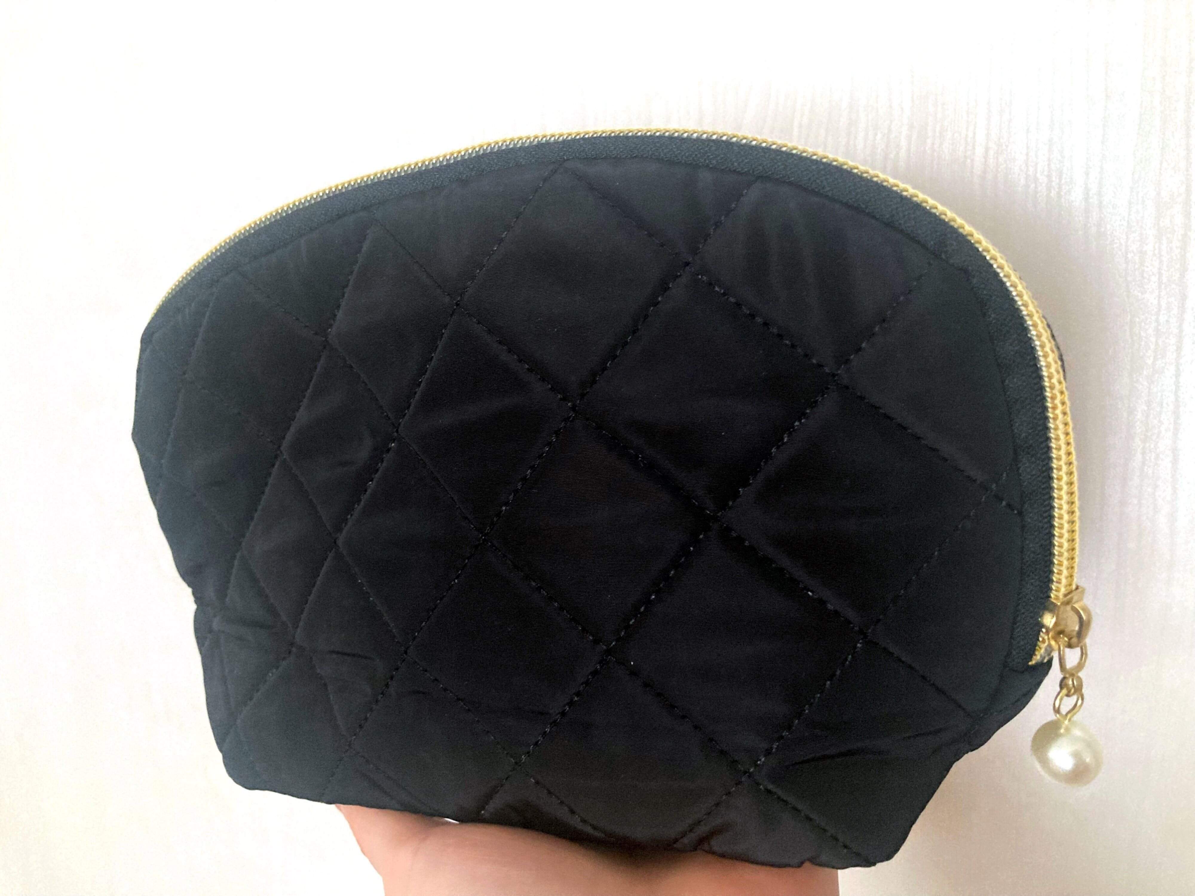 【スリーピー】330円でいいの？使い勝手も大満足の大人かわいい「キルトコスメポーチ」