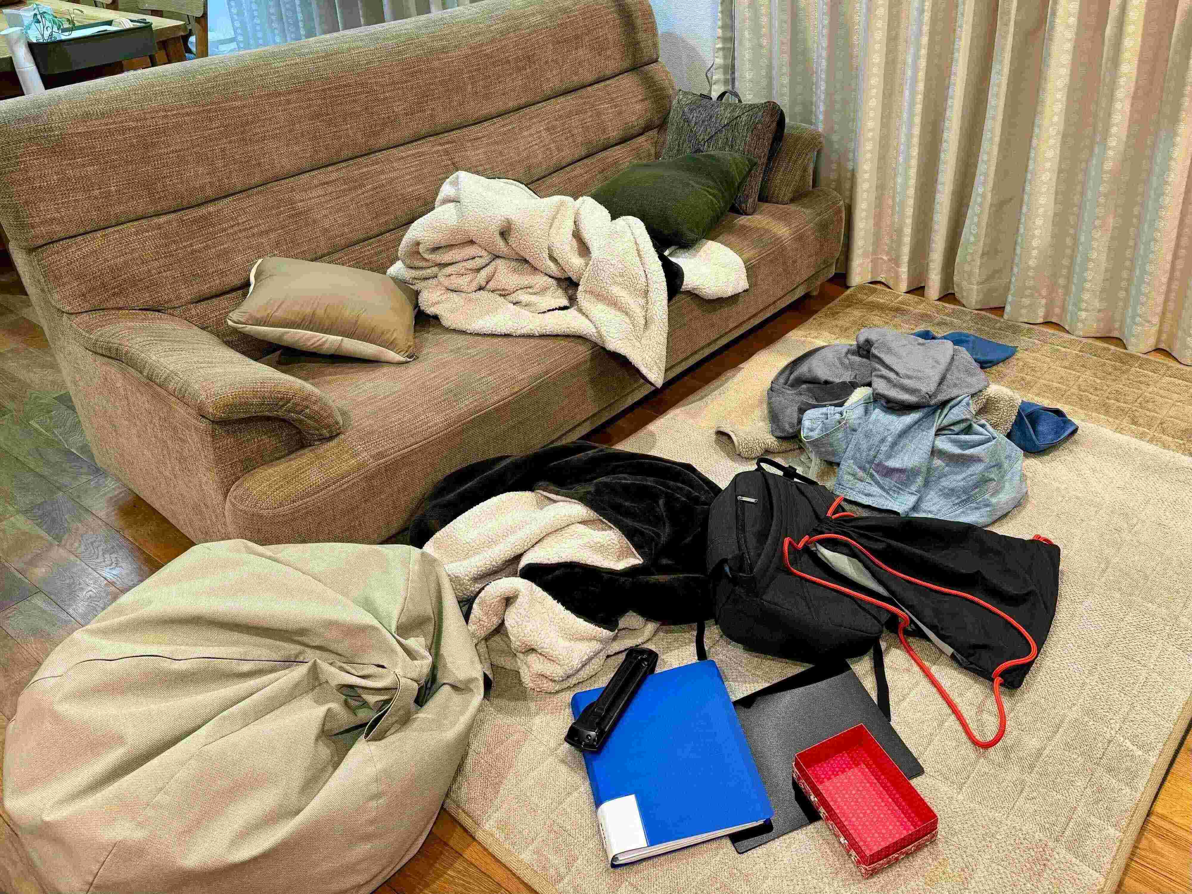 片づけたい人はすぐに手放して！「片づかない家に必ずあるモノ」TOP3