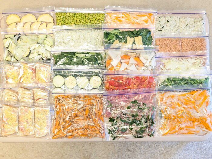 【防災備蓄】冷凍庫は備蓄の宝箱！もしもの時も役立つ日常でできる冷凍の備蓄