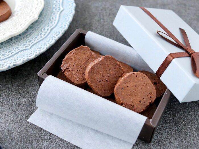 【材料2つ！】濃厚チョコレートクッキーの作り方