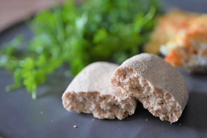 材料４つだけ！小麦粉なしで作れる！栄養満点！オートミールパンのレシピ