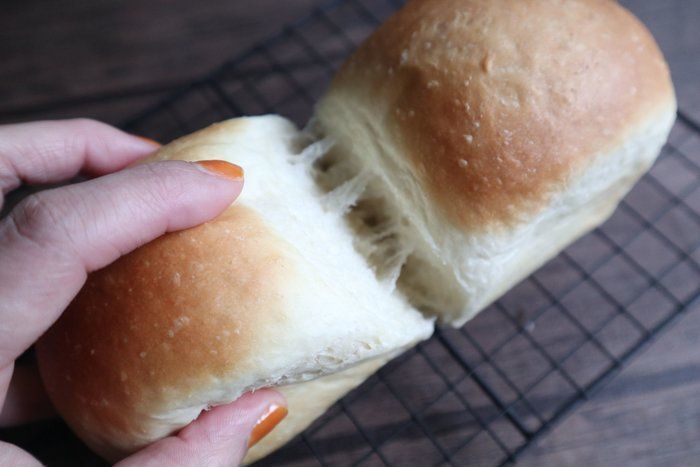 【在宅ライフのおうちアクティビティ】3分混ぜればOK！！超絶簡単だから失敗しない！話題の生食パンがおうちで作れる！