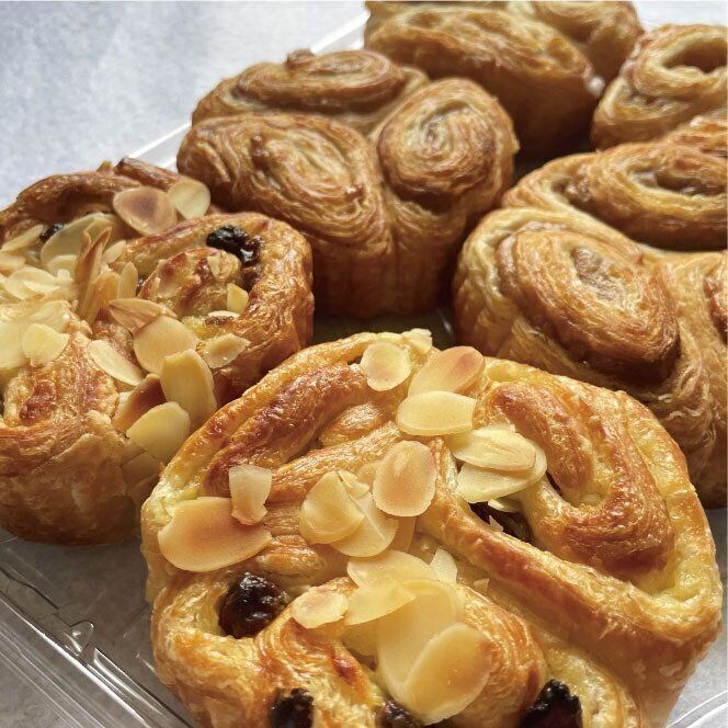 【コストコ】デニッシュパン好きの心をロックオン！3つの味が楽しめるベーカリー