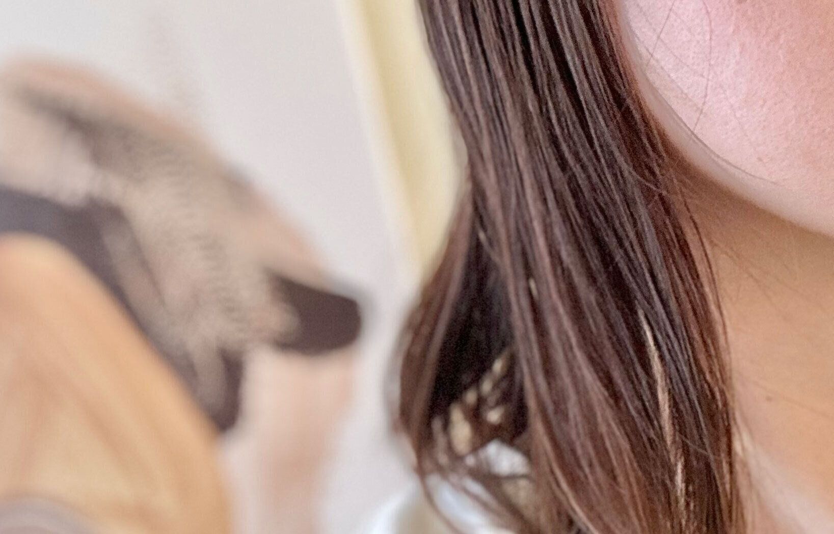 【なかなか美容院に行けない】明るめカラーの色持ちを良くする便利アイテム