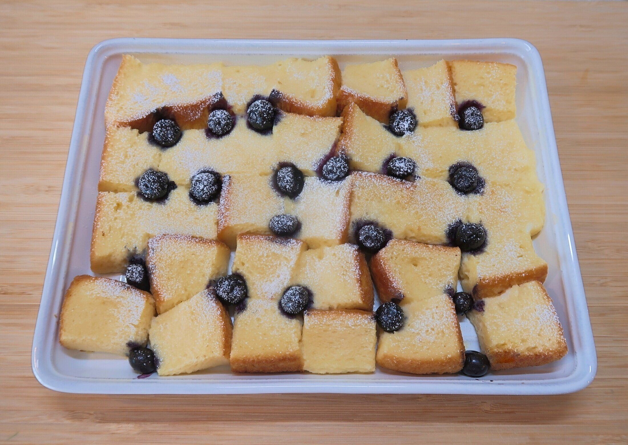 簡単おうちスイーツ【ブルーベリーのパンプディング】のつくり方