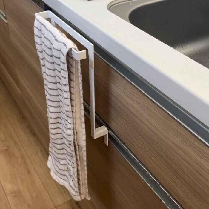 【楽天】towerのキッチンシンク下収納扉タオルハンガーがとっても便利！