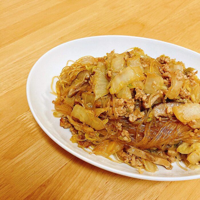 【ドサッ！でできる】時短も節約も叶う！白菜とはるさめの旨味炒め