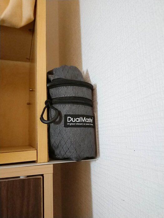 ブックエンドで収納力アップ