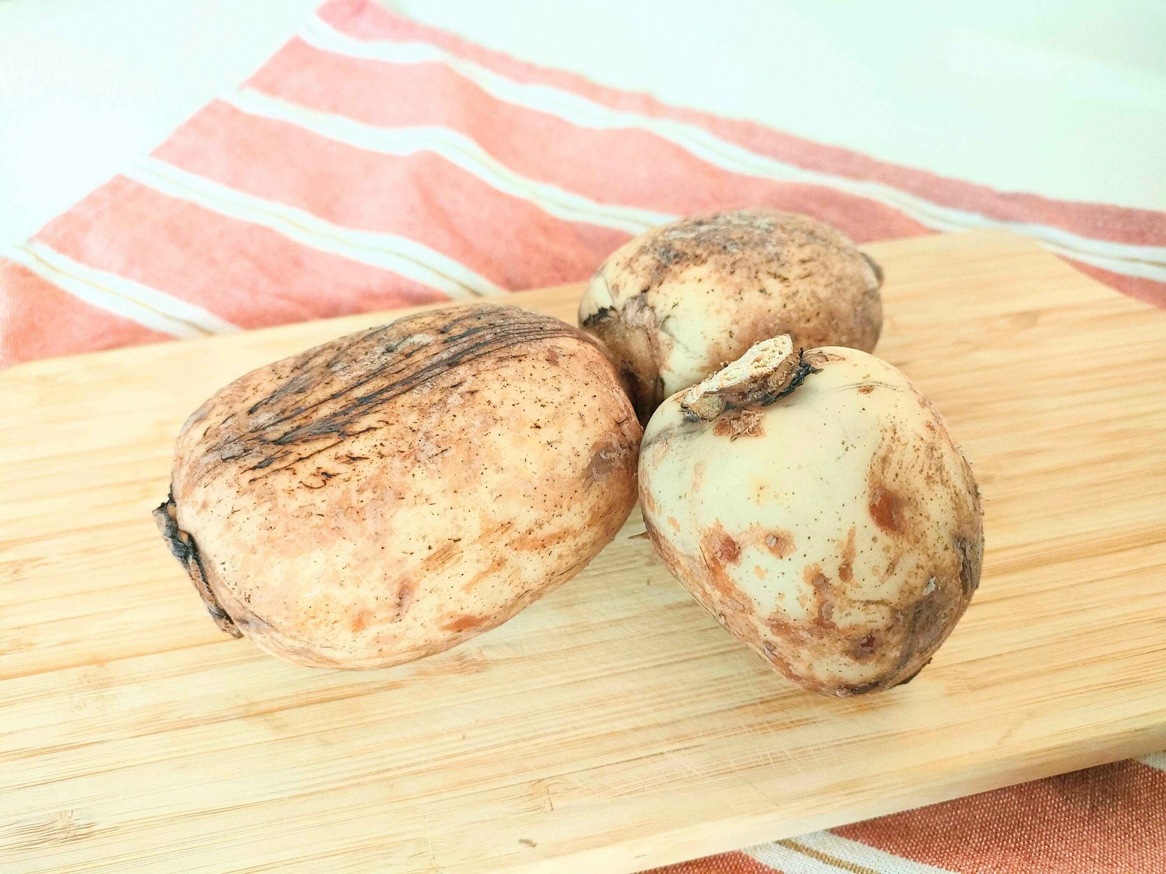 しゃきしゃきだけじゃない！れんこんの旬をおいしく食べる方法とオリジナルレシピ3選