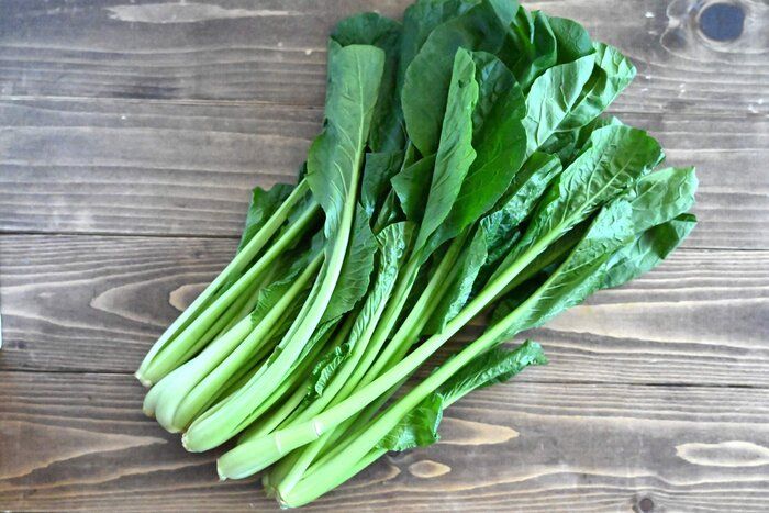 【旬食材】小松菜は生のまま冷凍保存が超便利！＆簡単アレンジレシピ2選
