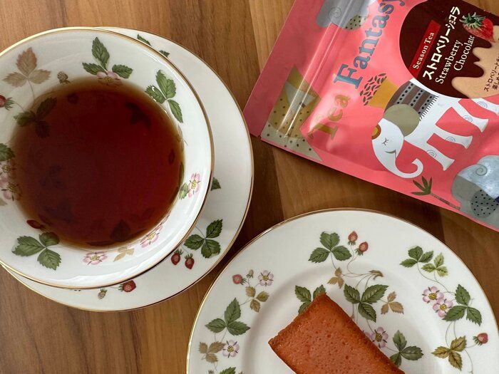 【KALDI新商品】まるで高級カフェ…！至福の味わい「ティーファンタジー ストロベリーショコラ」