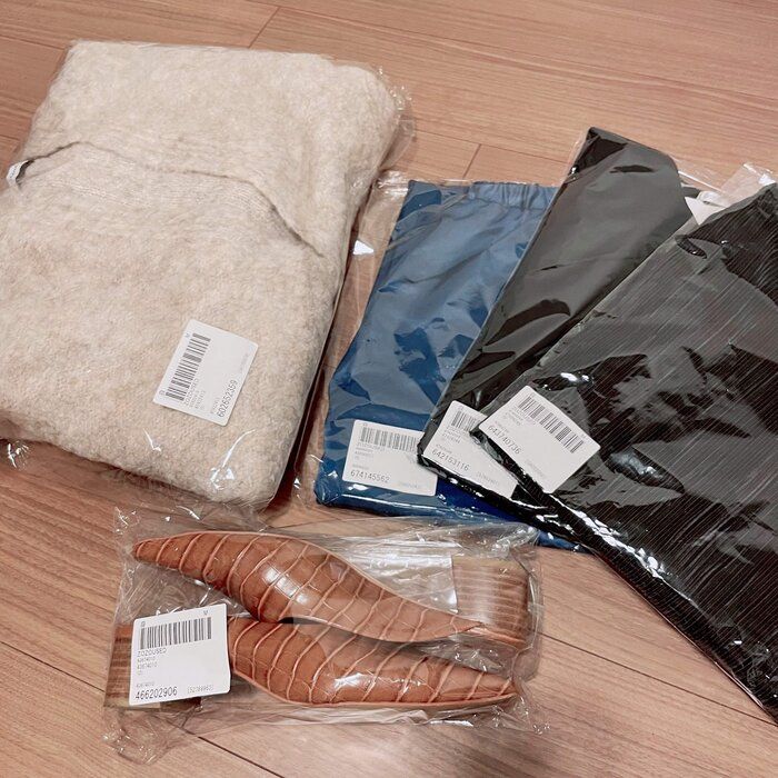 1万円の服が600円！？ブランドものでも賢くお得に洋服をゲットできる方法