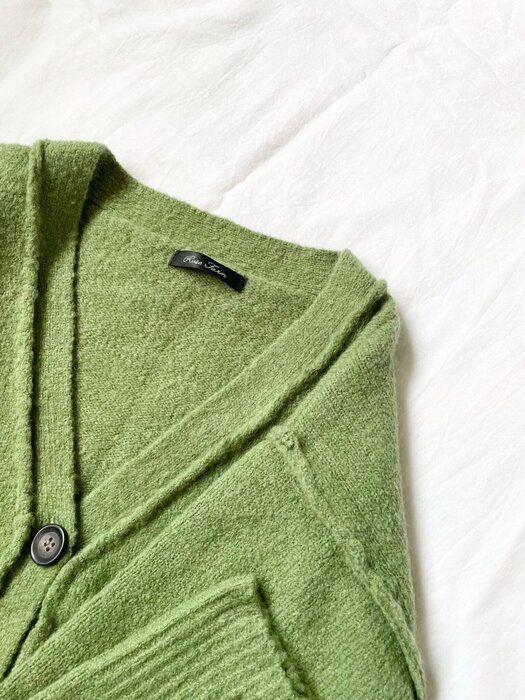 トレンドグリーンが【しまむら】で手に入る！お抹茶カーディガン