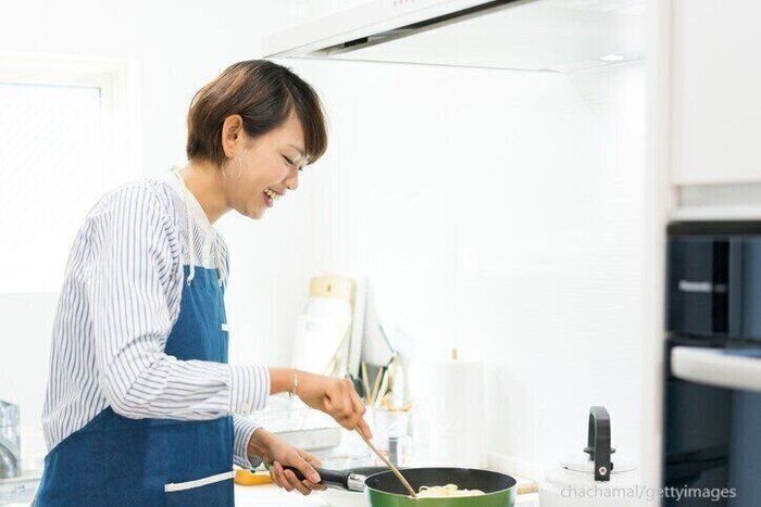 暑すぎてキッチンに立ちたくない！短時間で料理を済ませるために利用するもの